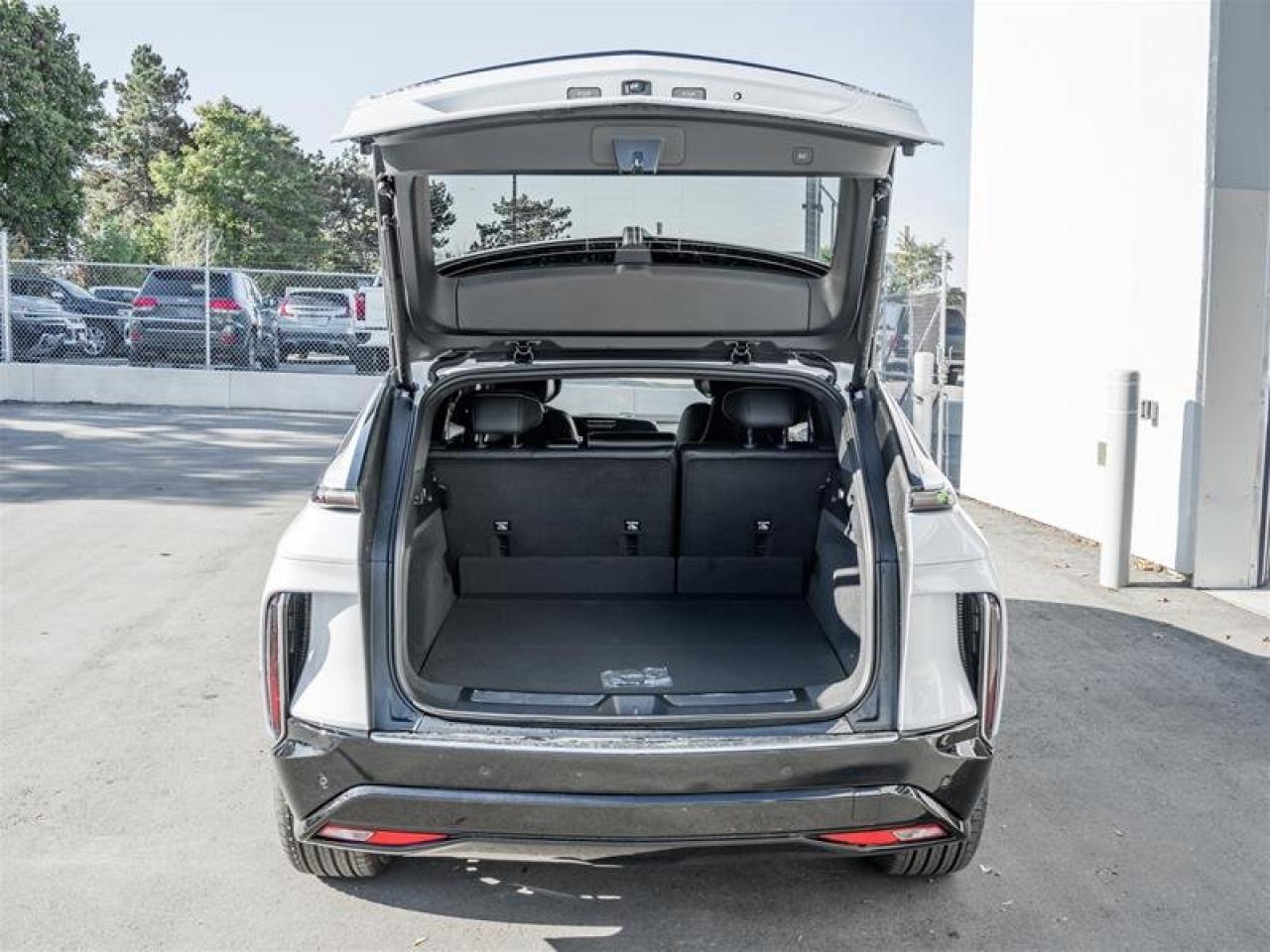 2026 Cadillac LYRIQ Luxury Photo