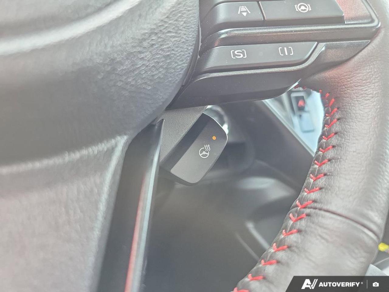 2025 Subaru Impreza RS | RS-exclusive sport-tuned suspension | Apple Car Play | Photo