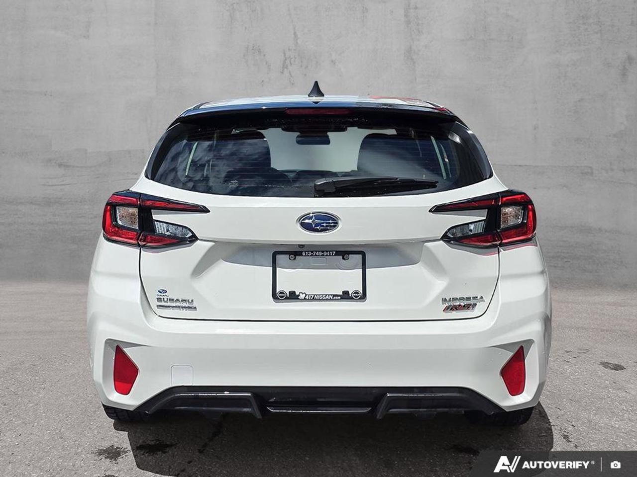 2025 Subaru Impreza RS | RS-exclusive sport-tuned suspension | Apple Car Play | Photo3