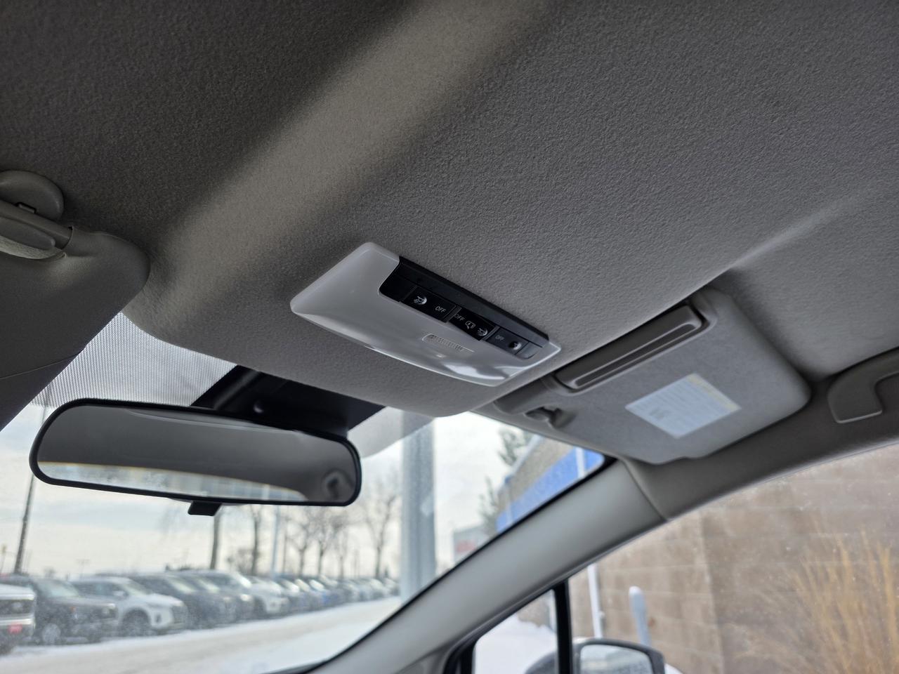 2023 Nissan Versa SR | Heated Seats | Apple Car Play | Android Auto | Photo