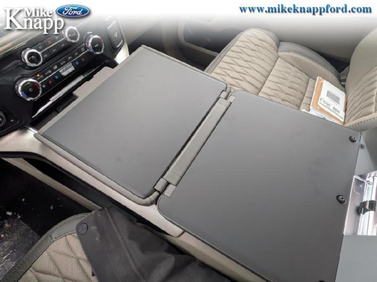 2026 Ford F-150 Platinum Photo