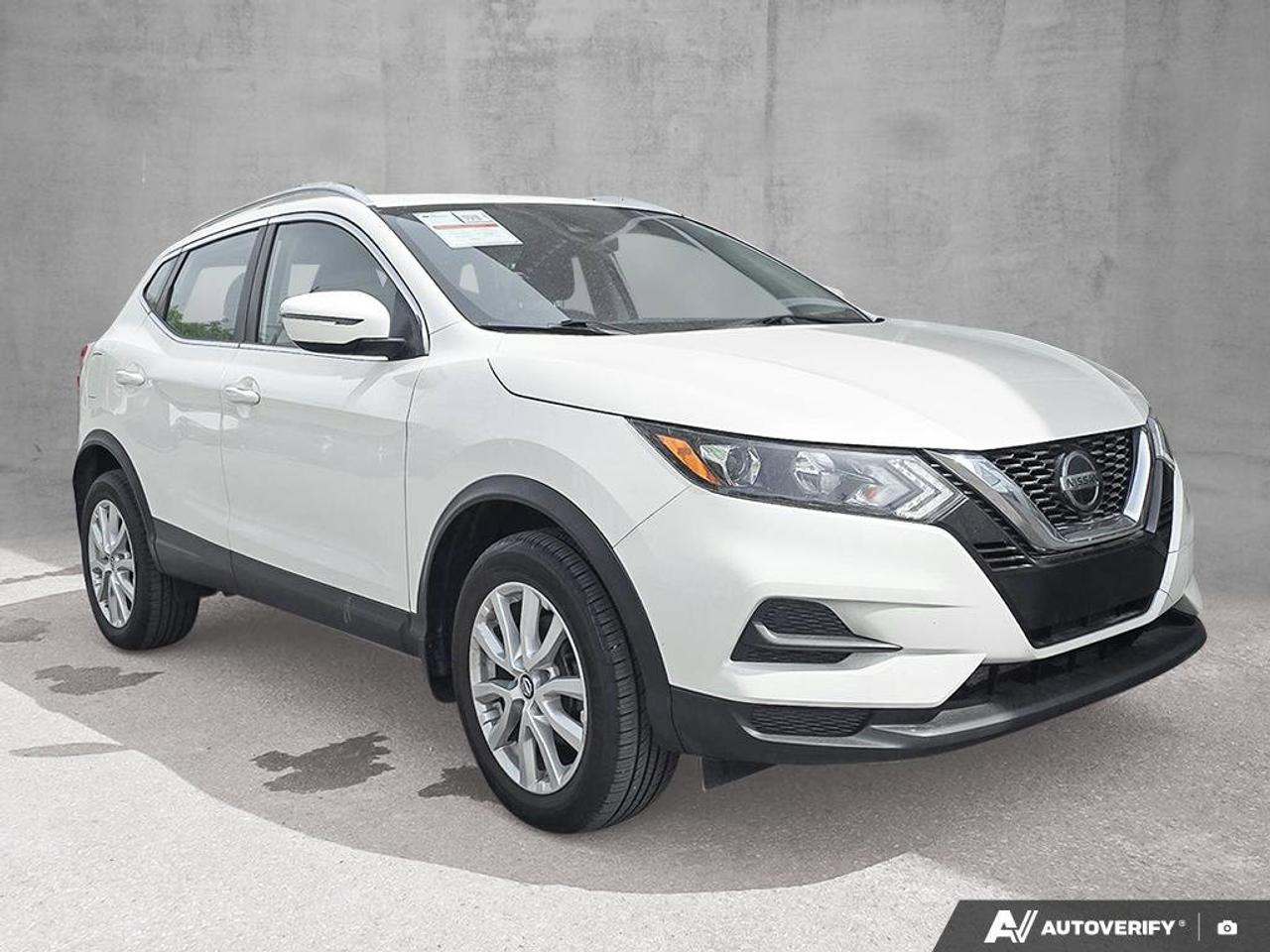 2023 Nissan Qashqai SV AWD | Apple CarPlay | Heated Seats | Alloy Rims | Photo