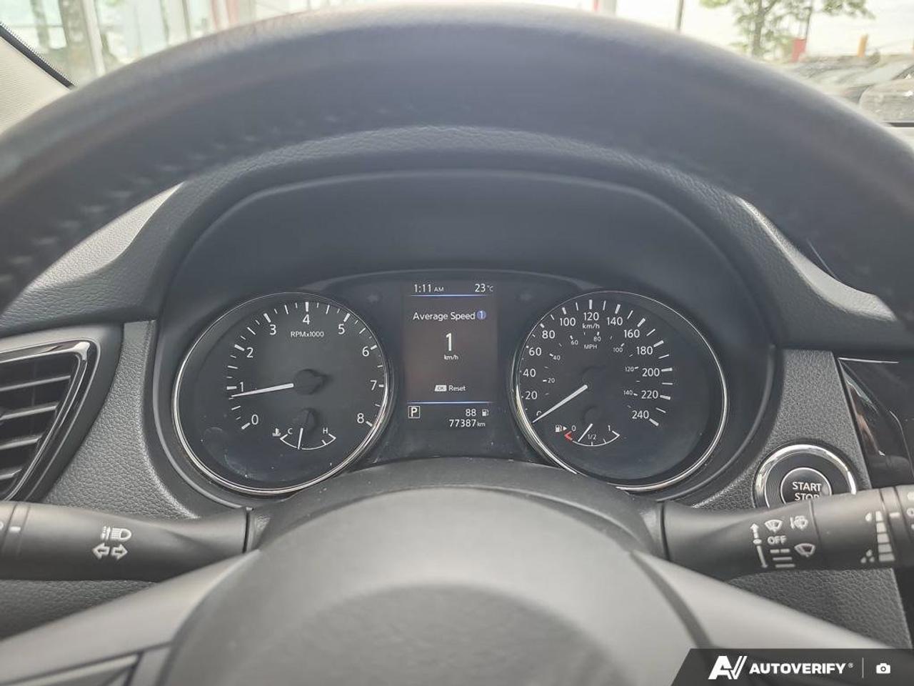 2023 Nissan Qashqai SV AWD | Apple CarPlay | Heated Seats | Alloy Rims | Photo