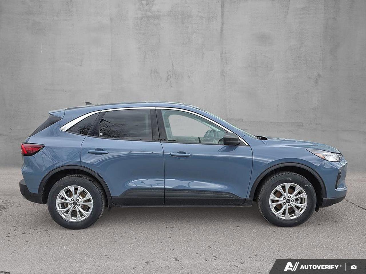 2024 Ford Escape Active AWD | Apple Car Play | Android Auto | Heated Seats | Photo