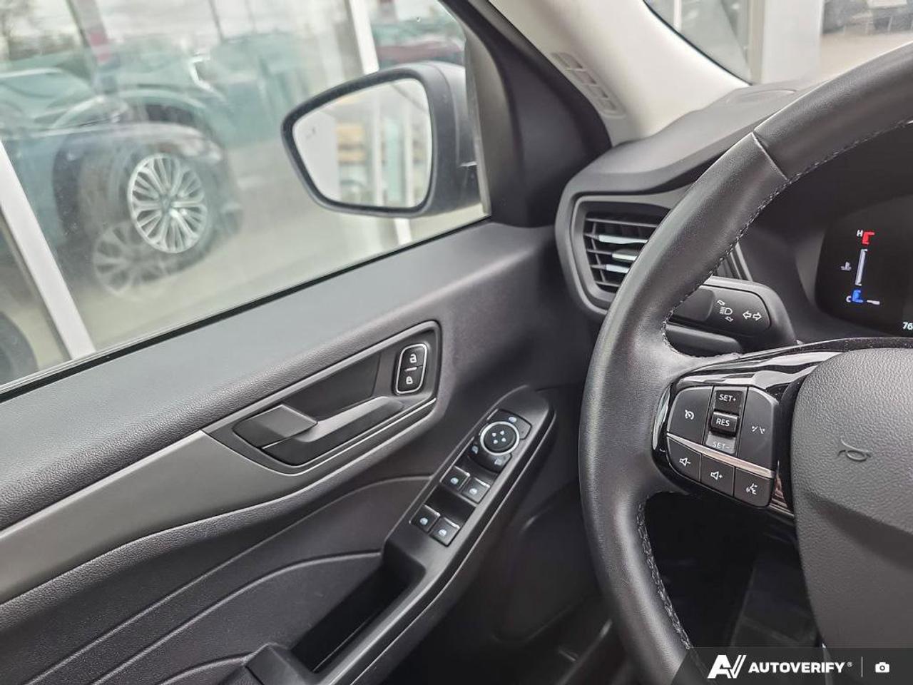 2024 Ford Escape Active AWD | Apple Car Play | Android Auto | Heated Seats | Photo
