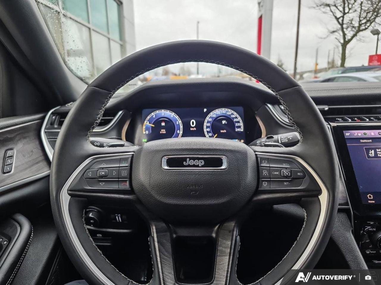 2024 Jeep Grand Cherokee L Limited Photo