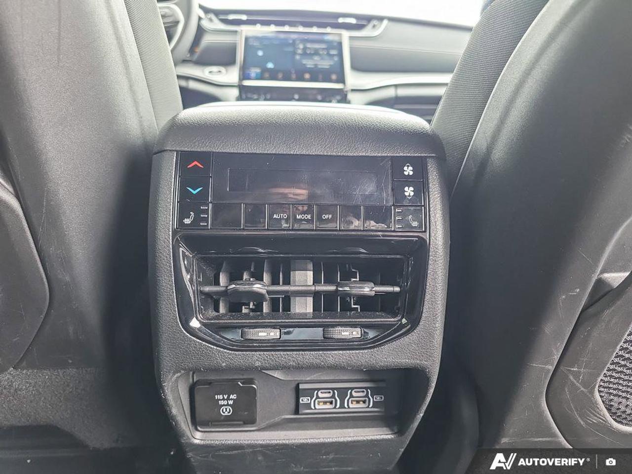2024 Jeep Grand Cherokee L Limited | Android Auto | Apple Car Play | Leather | Photo