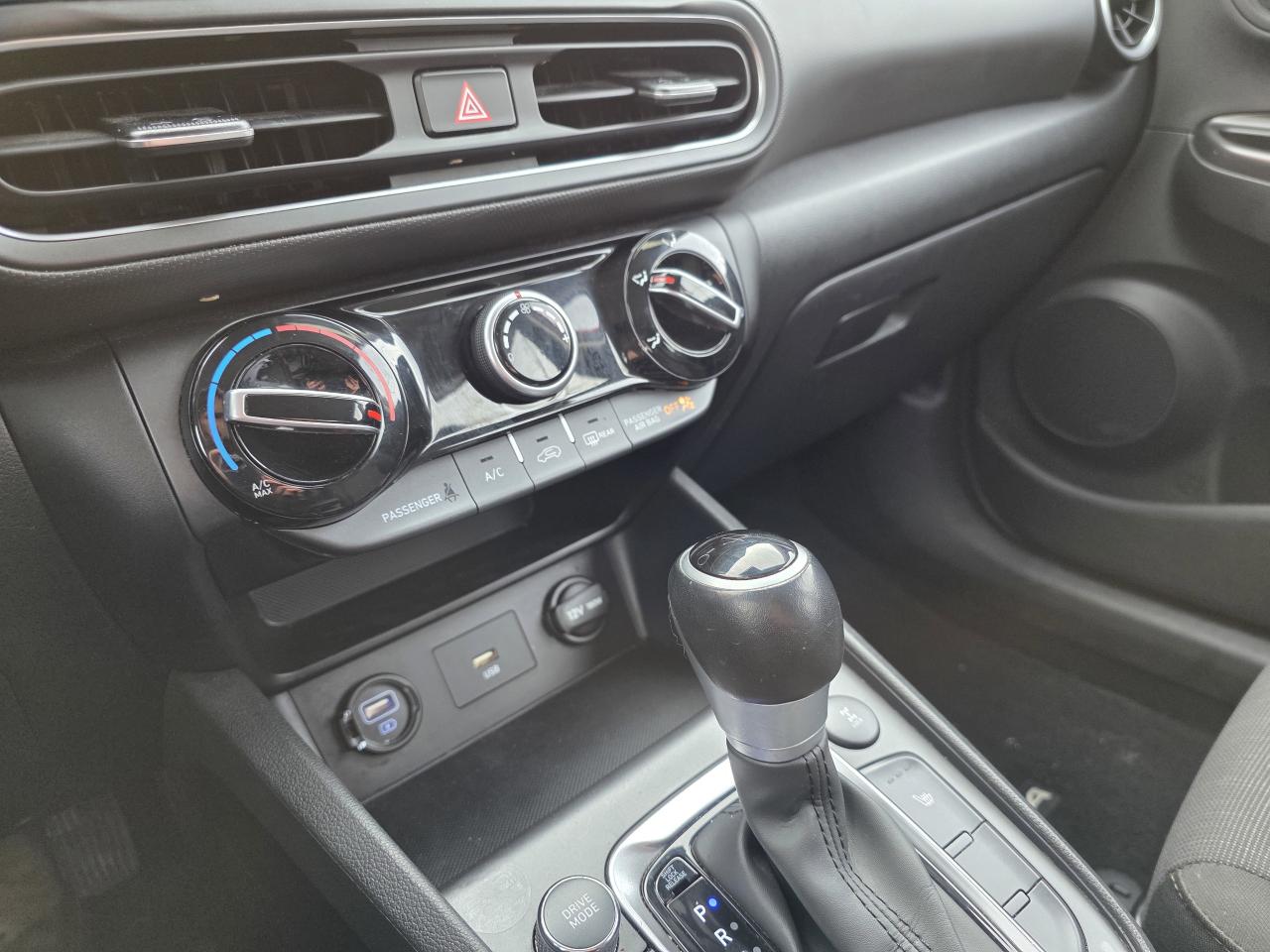 2023 Hyundai KONA Preferred AWD | Apple Car Play | Android Auto | Heated Seats | Photo