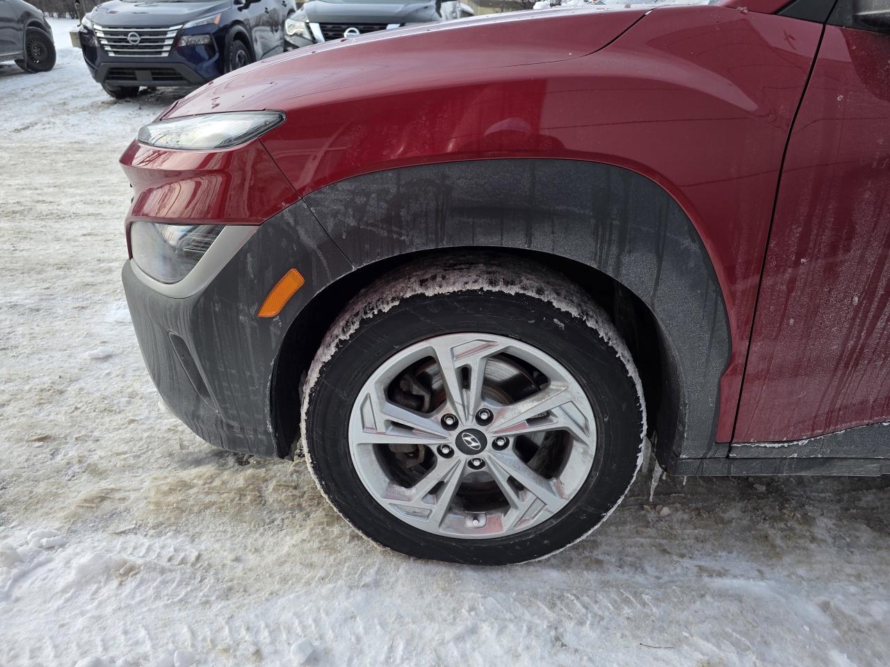 2023 Hyundai KONA Preferred AWD | Apple Car Play | Android Auto | Heated Seats | Photo