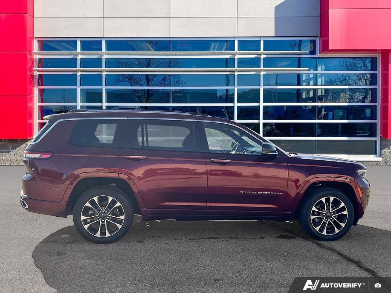 2021 Jeep Grand Cherokee L Overland | Luxury Pkg. | Trailer Tow Pkg. | Loaded | Photo