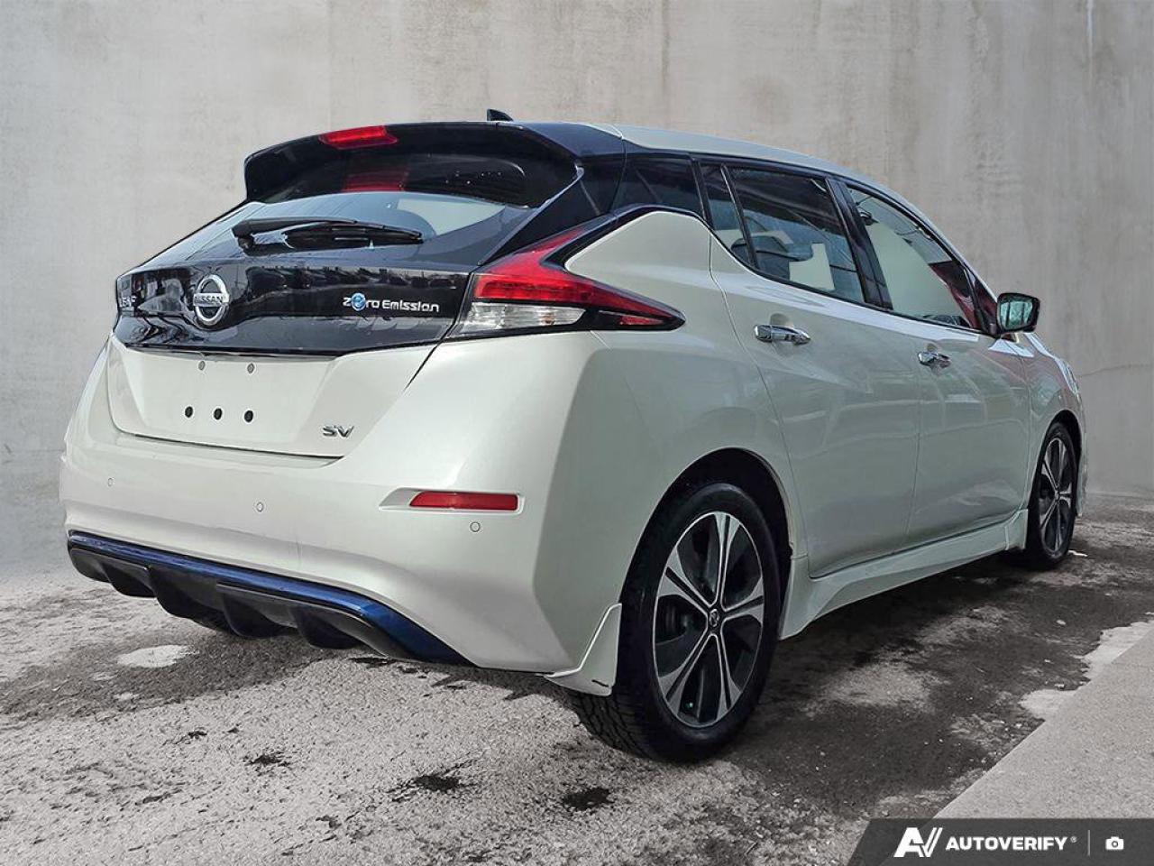 2020 Nissan Leaf SV | 360 View Camera | Navigation | Heated Seats | Photo4