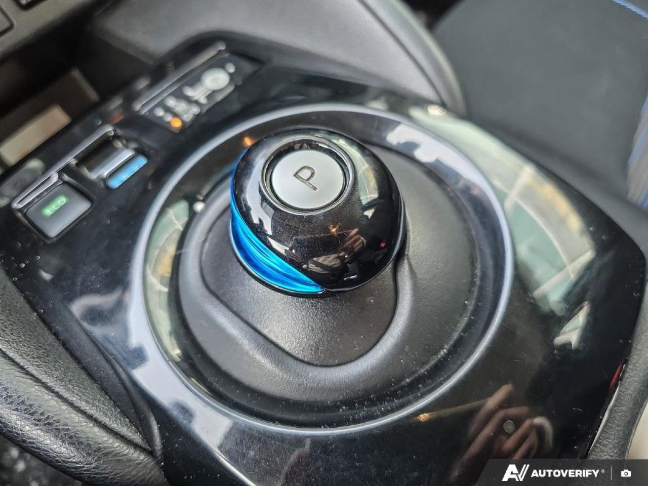 2020 Nissan Leaf SV | 360 View Camera | Navigation | Heated Seats | Photo