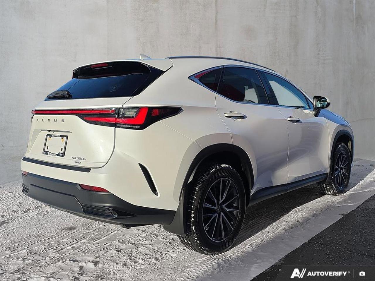 2024 Lexus NX 350h AWD | Wireless Apple CarPlay | Heated Steering | Leather | Photo