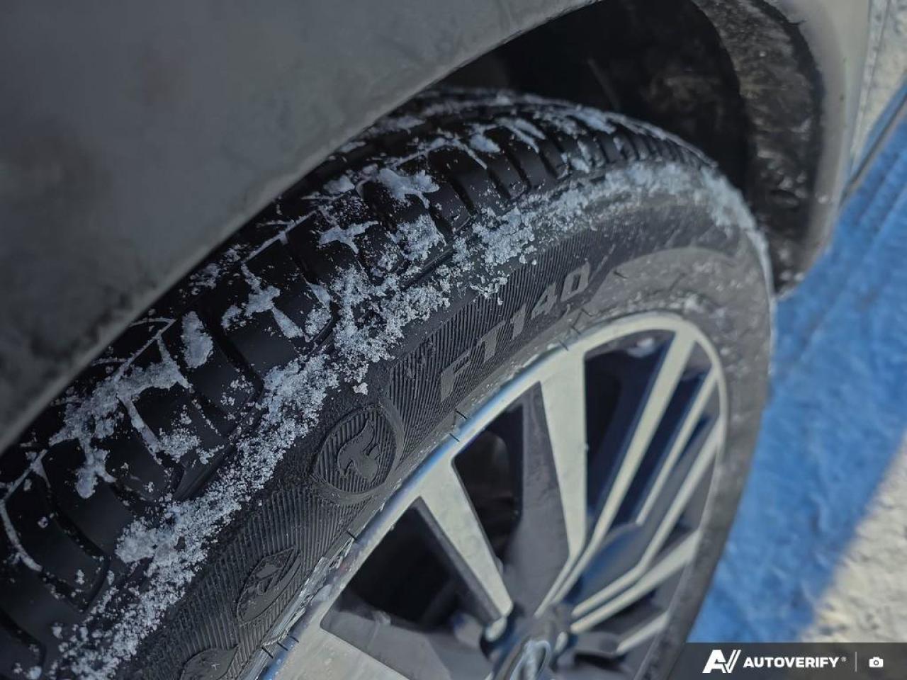 2024 Nissan Kicks SV | Heated Seats | Android Auto | Apple Car Play | Photo