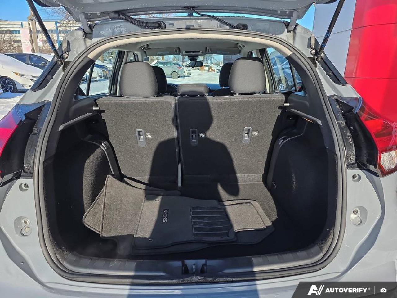 2024 Nissan Kicks SV | Heated Seats | Android Auto | Apple Car Play | Photo