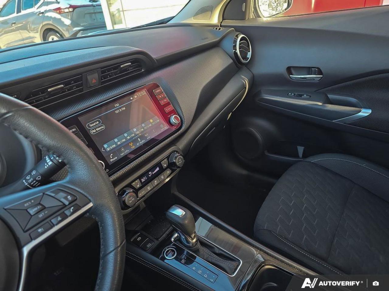 2024 Nissan Kicks SV | Heated Seats | Android Auto | Apple Car Play | Photo