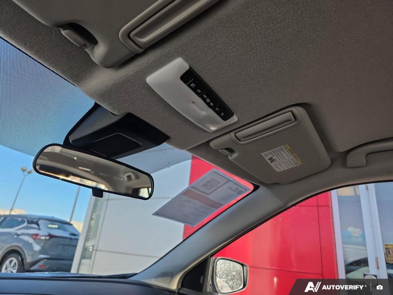 2024 Nissan Kicks SV | Heated Seats | Android Auto | Apple Car Play | Photo