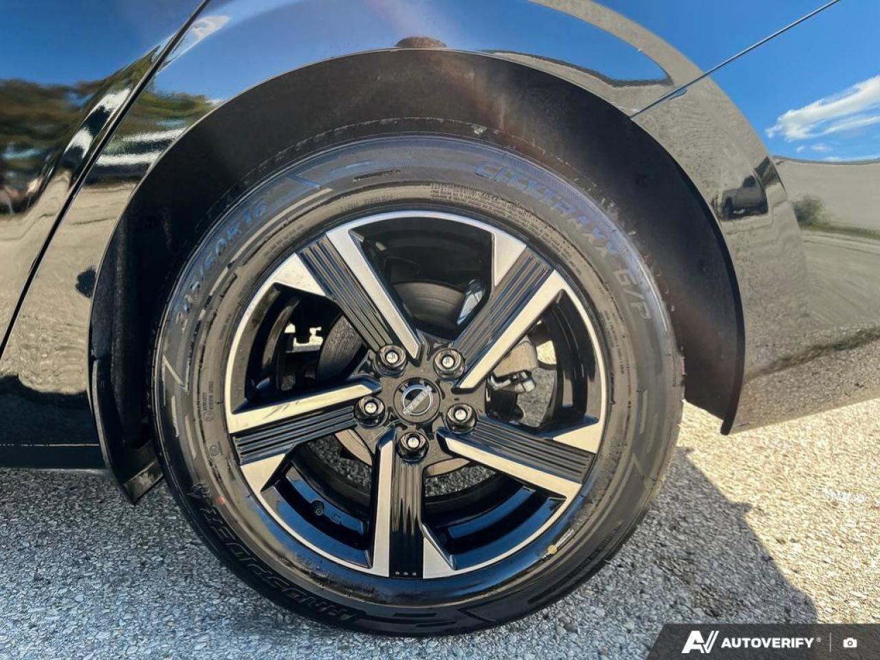 2024 Nissan Sentra SV | Apple Carplay | Heated Seats | Safety Tech | Photo