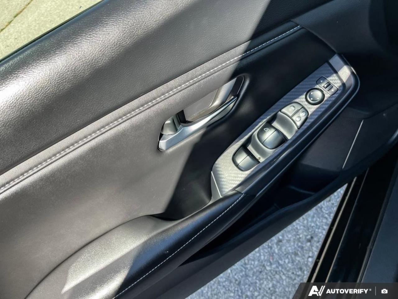 2024 Nissan Sentra SV | Apple Carplay | Heated Seats | Safety Tech | Photo