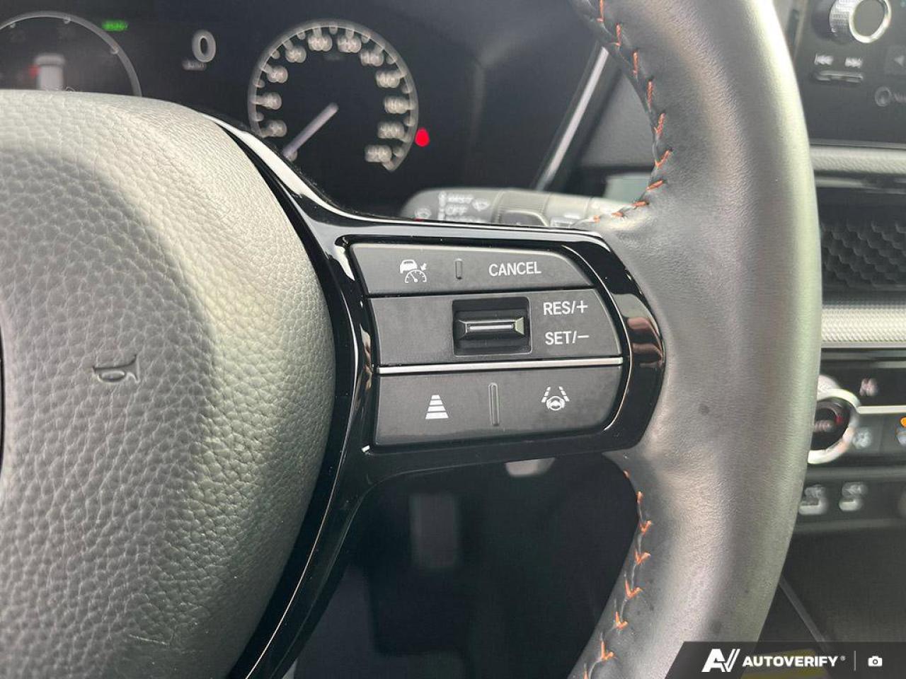 2024 Honda CR-V Hybrid Touring | Leather | Nav | Sunroof | Safety Tech | Photo