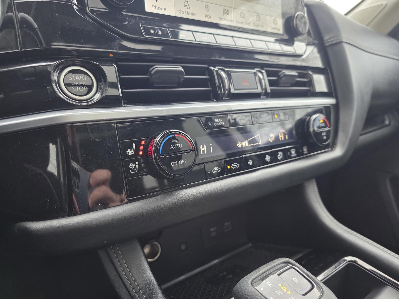 2022 Nissan Pathfinder Platinum AWD | Pro-Pilot | Android Auto | Leather | Photo