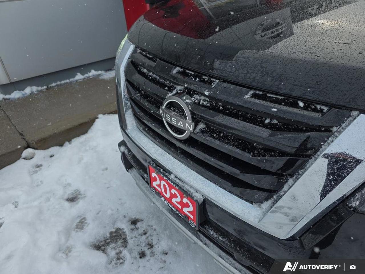 2022 Nissan Pathfinder Platinum AWD | Pro-Pilot | Android Auto | Leather | Photo