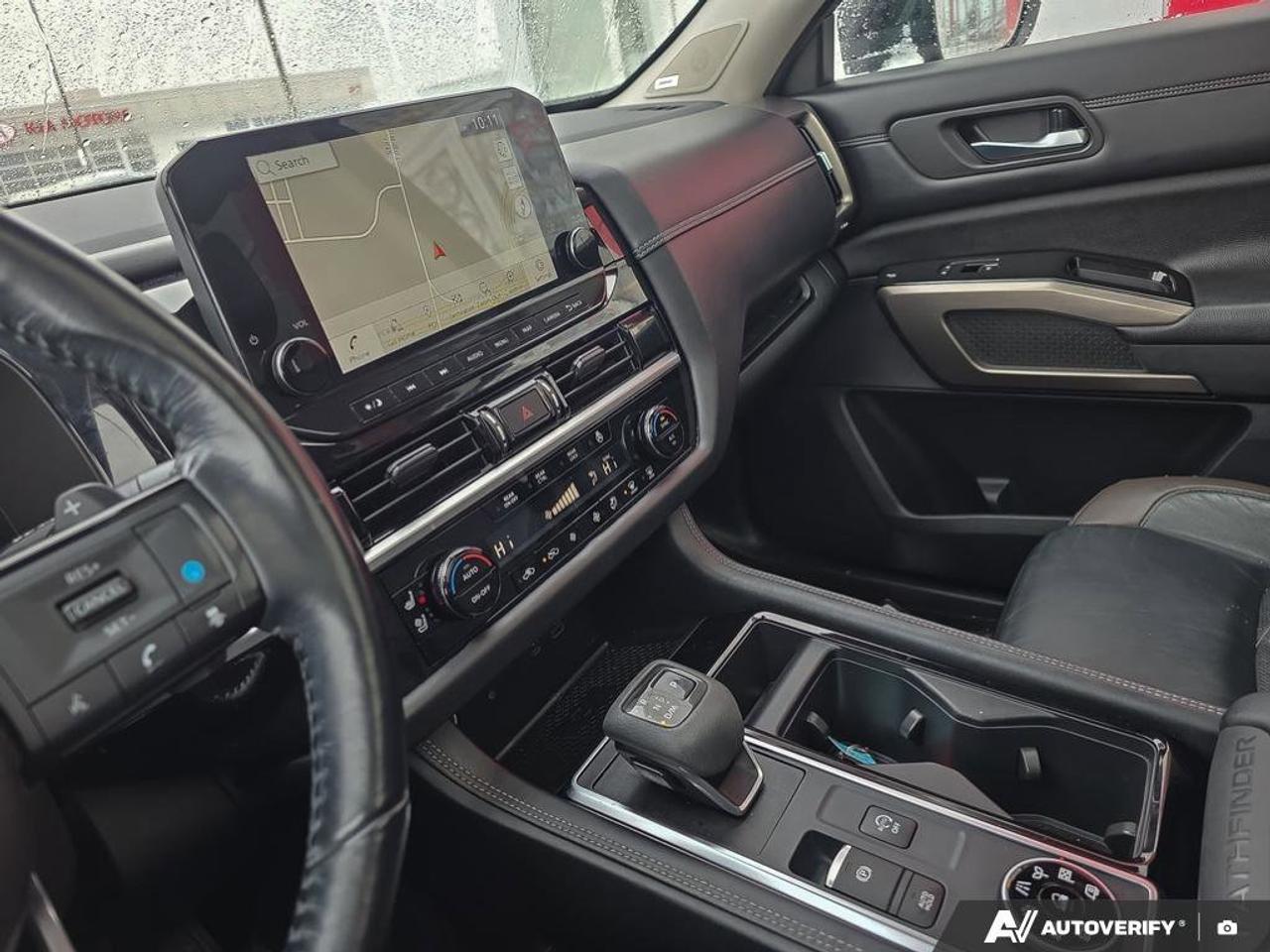 2022 Nissan Pathfinder Platinum AWD | Pro-Pilot | Android Auto | Leather | Photo