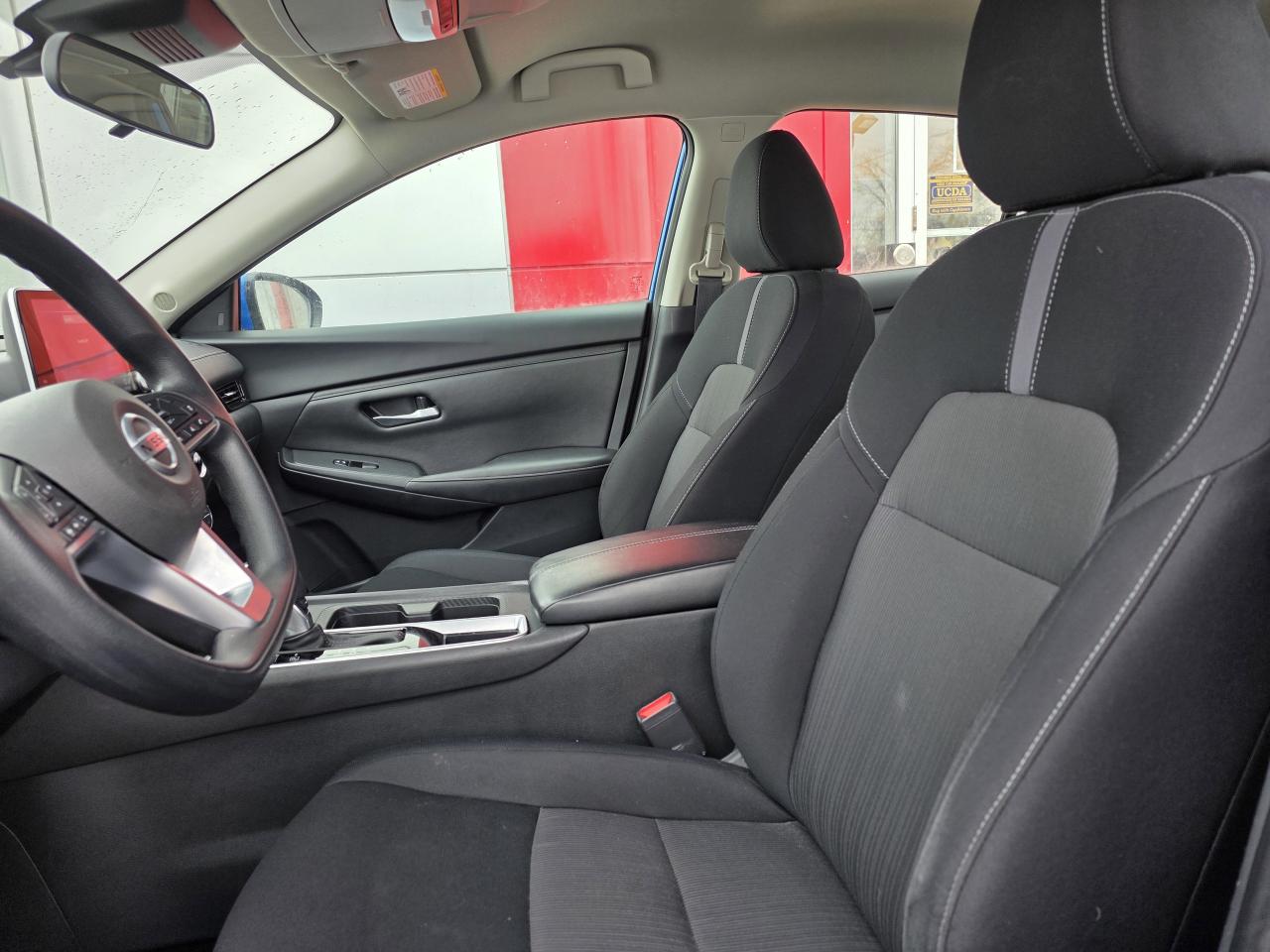 2023 Nissan Sentra SV | Apple Car Play | Android Auto | Heated Seats | Photo