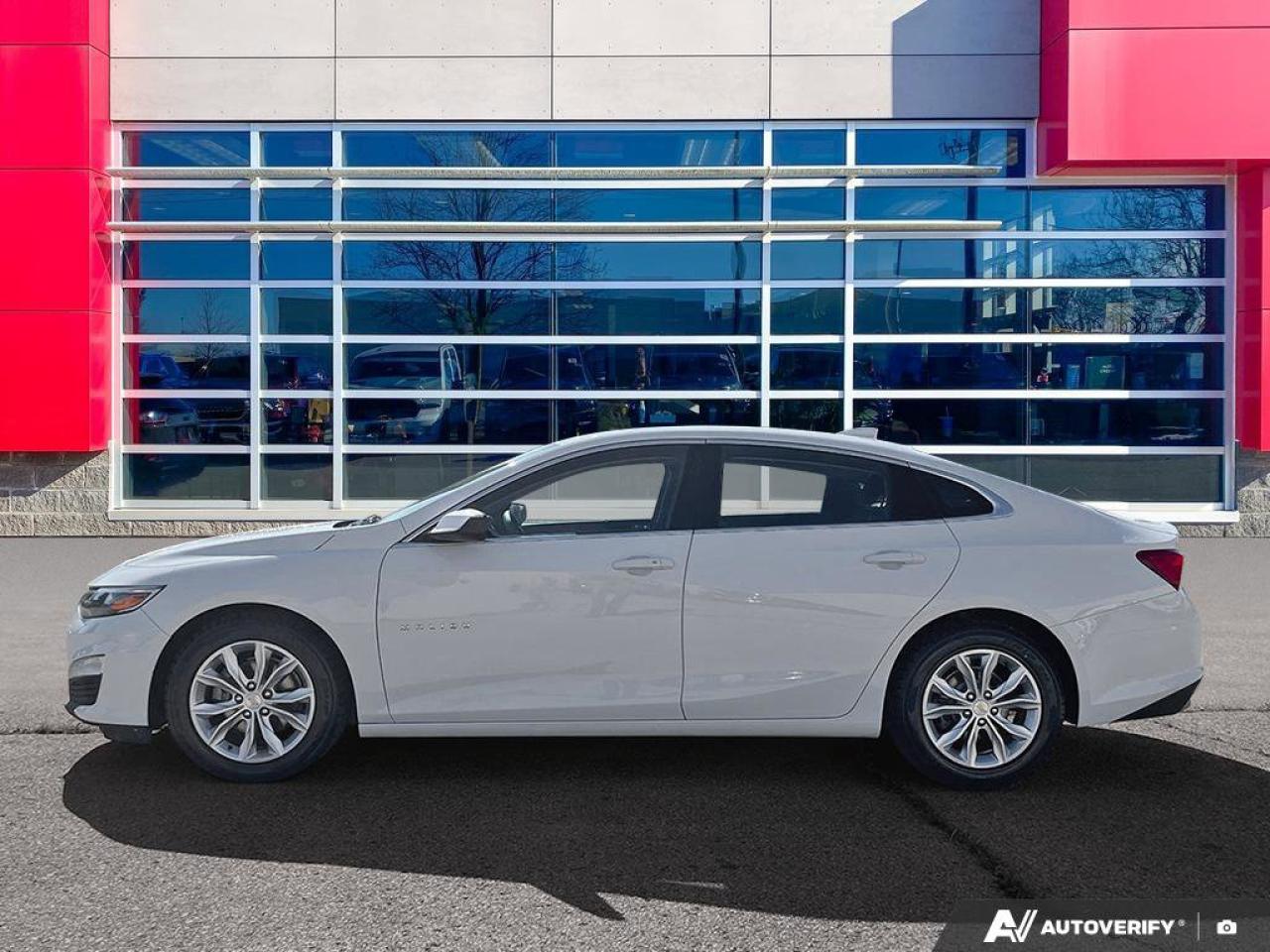 2023 Chevrolet Malibu 1LT | Apple Carplay | Heated Seats | Safety Tech | Photo