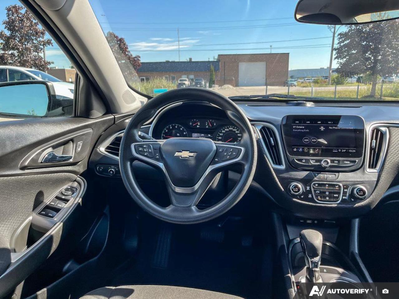 2023 Chevrolet Malibu 1LT | Apple Carplay | Heated Seats | Safety Tech | Photo