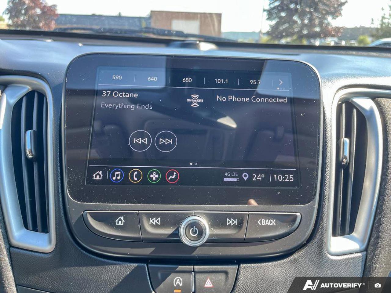 2023 Chevrolet Malibu 1LT | Apple Carplay | Heated Seats | Safety Tech | Photo