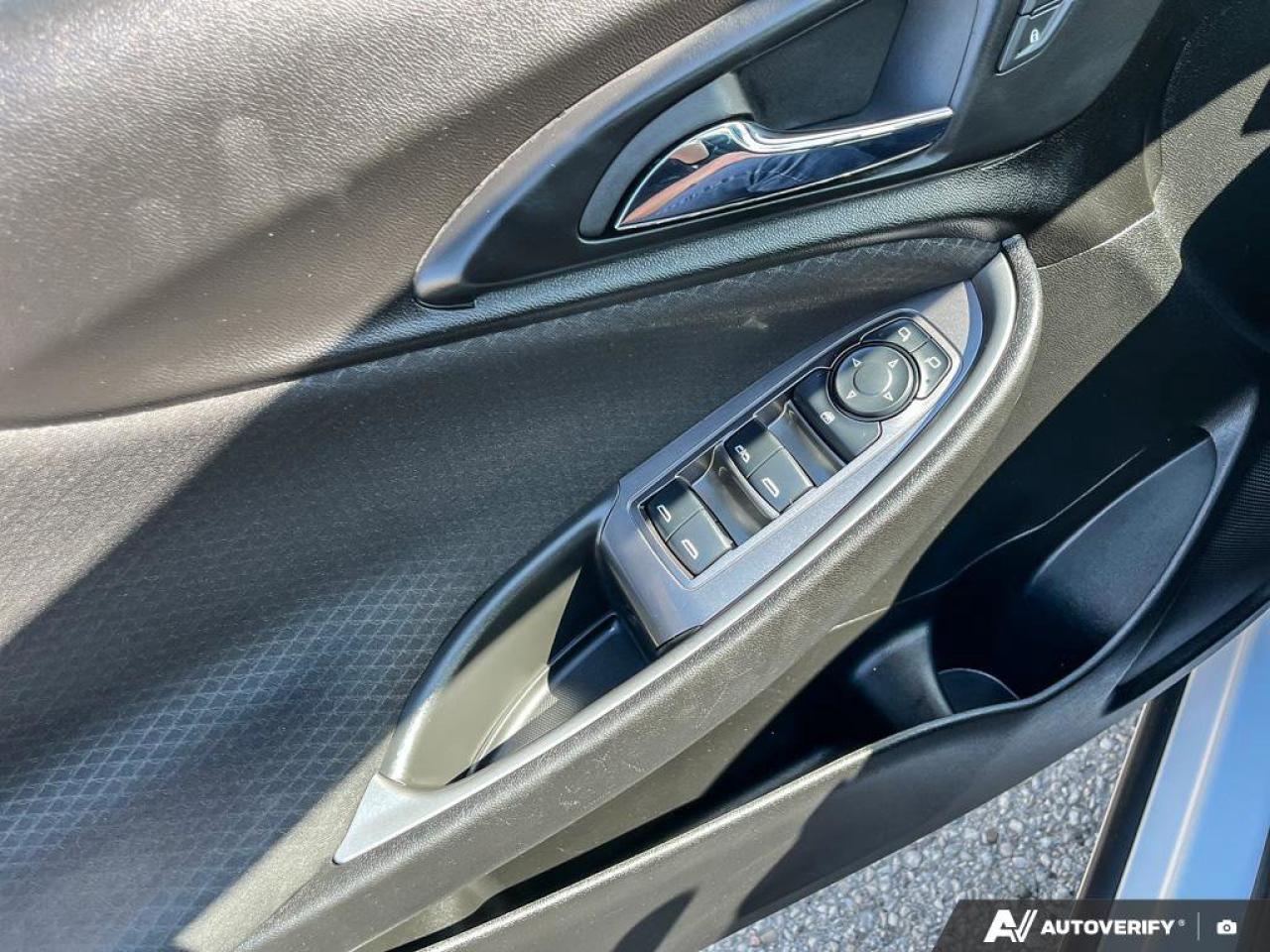 2023 Chevrolet Malibu 1LT | Apple Carplay | Heated Seats | Safety Tech | Photo