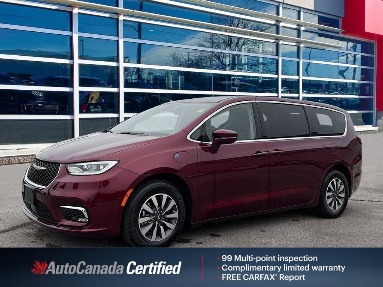 2022 Chrysler Pacifica Hybrid Touring L | Leather | Hybrid | Apple Carplay Photo