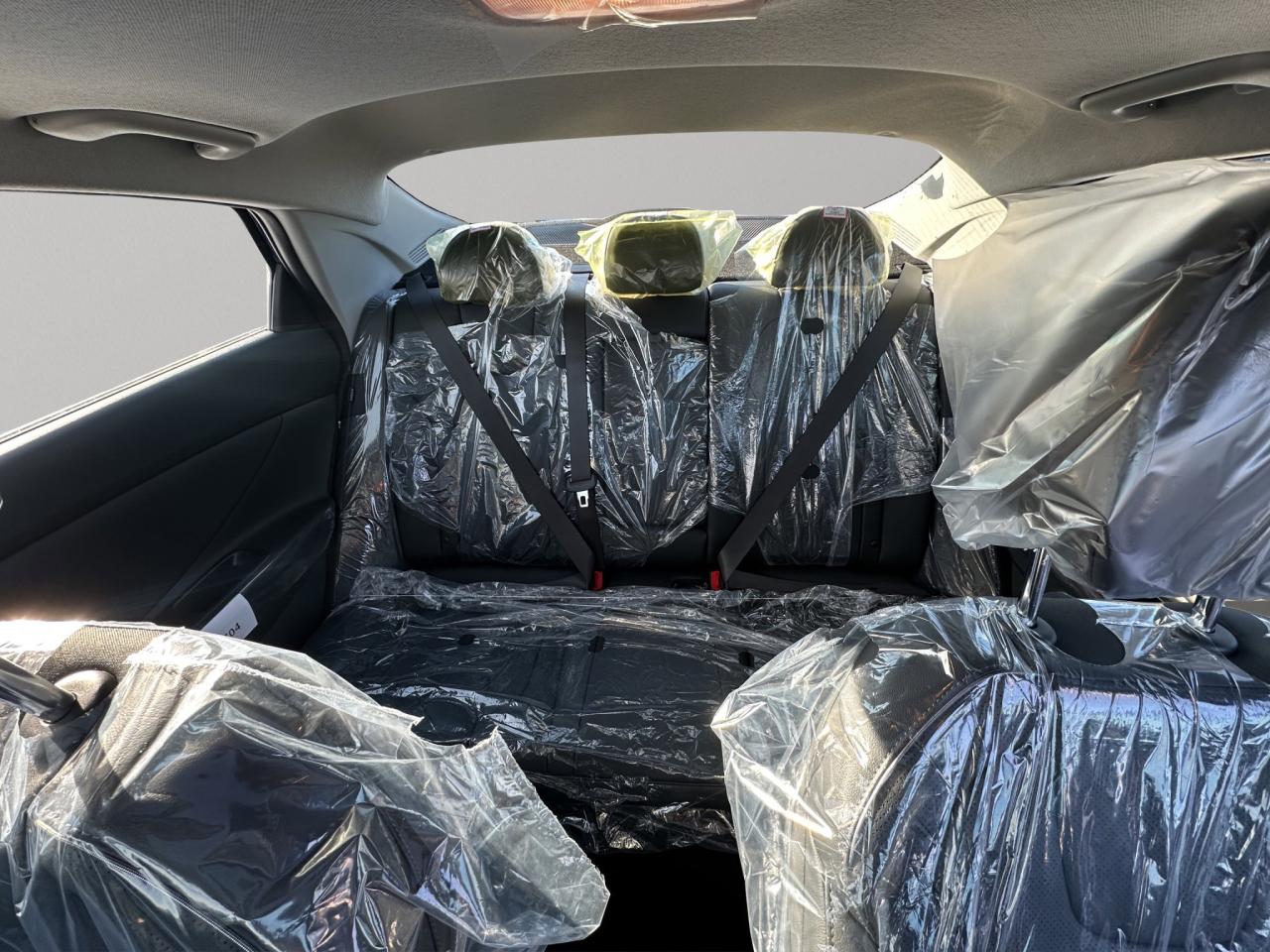 2026 Hyundai Elantra Hybrid Luxury Photo