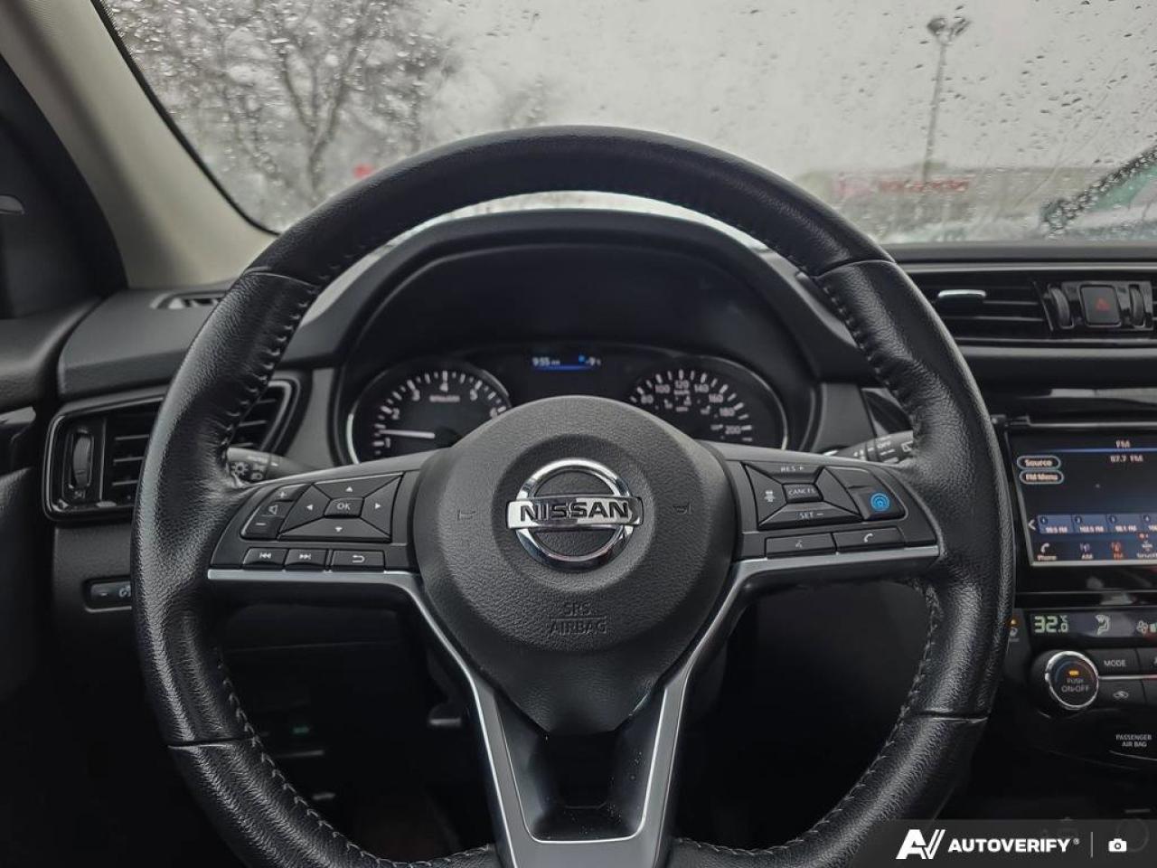2023 Nissan Qashqai SV AWD | Apple Car Play | Android Auto | Heated Seats | Photo