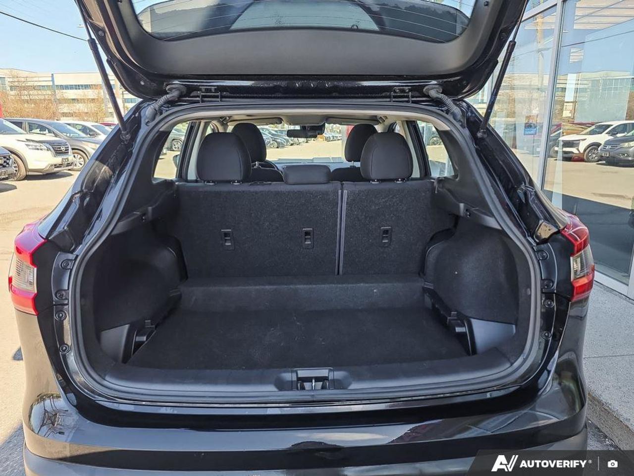 2023 Nissan Qashqai SV AWD | Apple Car Play | Android Auto | Heated Seats | Photo