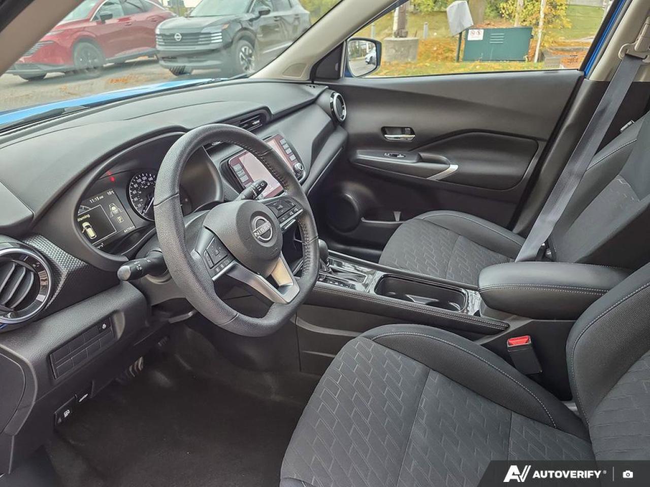 2024 Nissan Kicks SV | Heated Seats | Alloy Rims | Blind-Spot Sensors | Photo