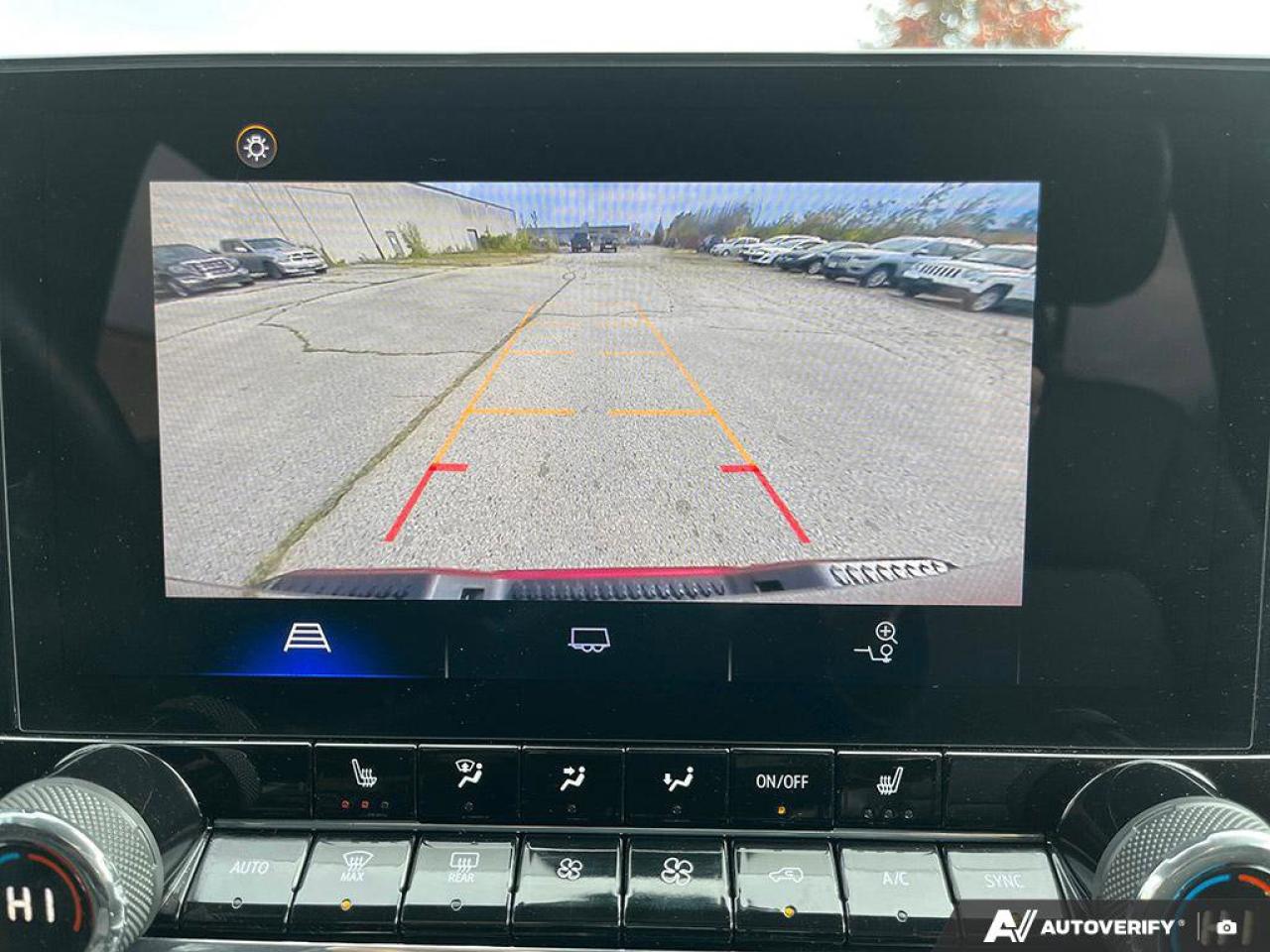 2023 Chevrolet Colorado 4WD LT | Leather | Nav | Sunroof | Safety Pkg. | Photo