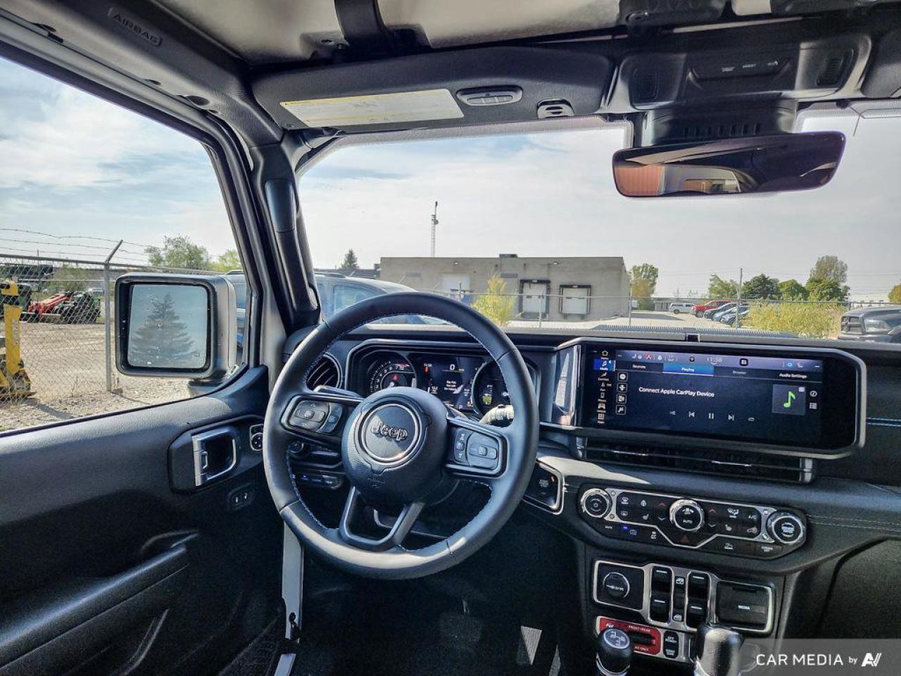 2024 Jeep Wrangler 4xe Rubicon | Winch | Heated Seats | Nav | Photo