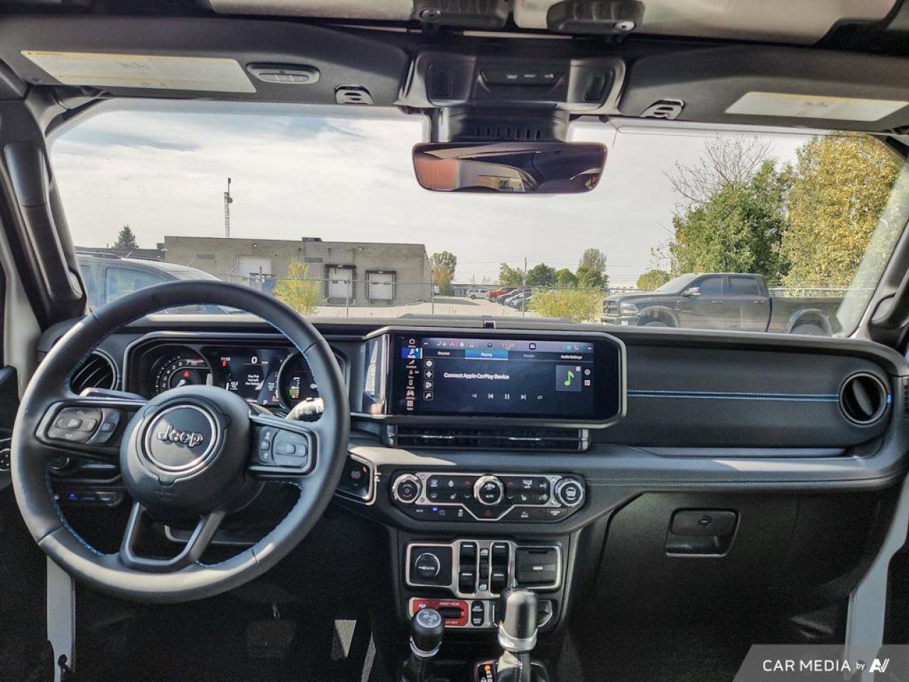 2024 Jeep Wrangler 4xe Rubicon | Winch | Heated Seats | Nav | Photo