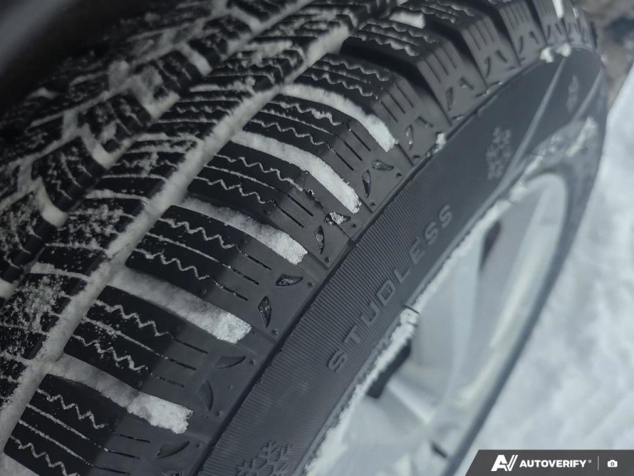 2023 Nissan Qashqai S AWD | Heated Seats | Blind-Spot Sensors | Back-Up Camera | Photo