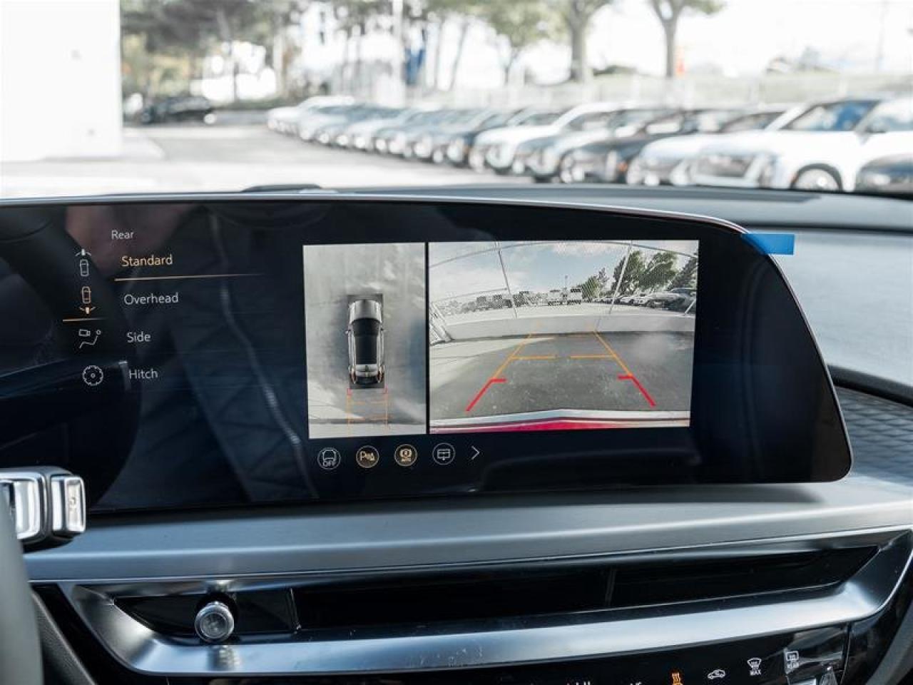 2026 Cadillac LYRIQ Luxury Photo