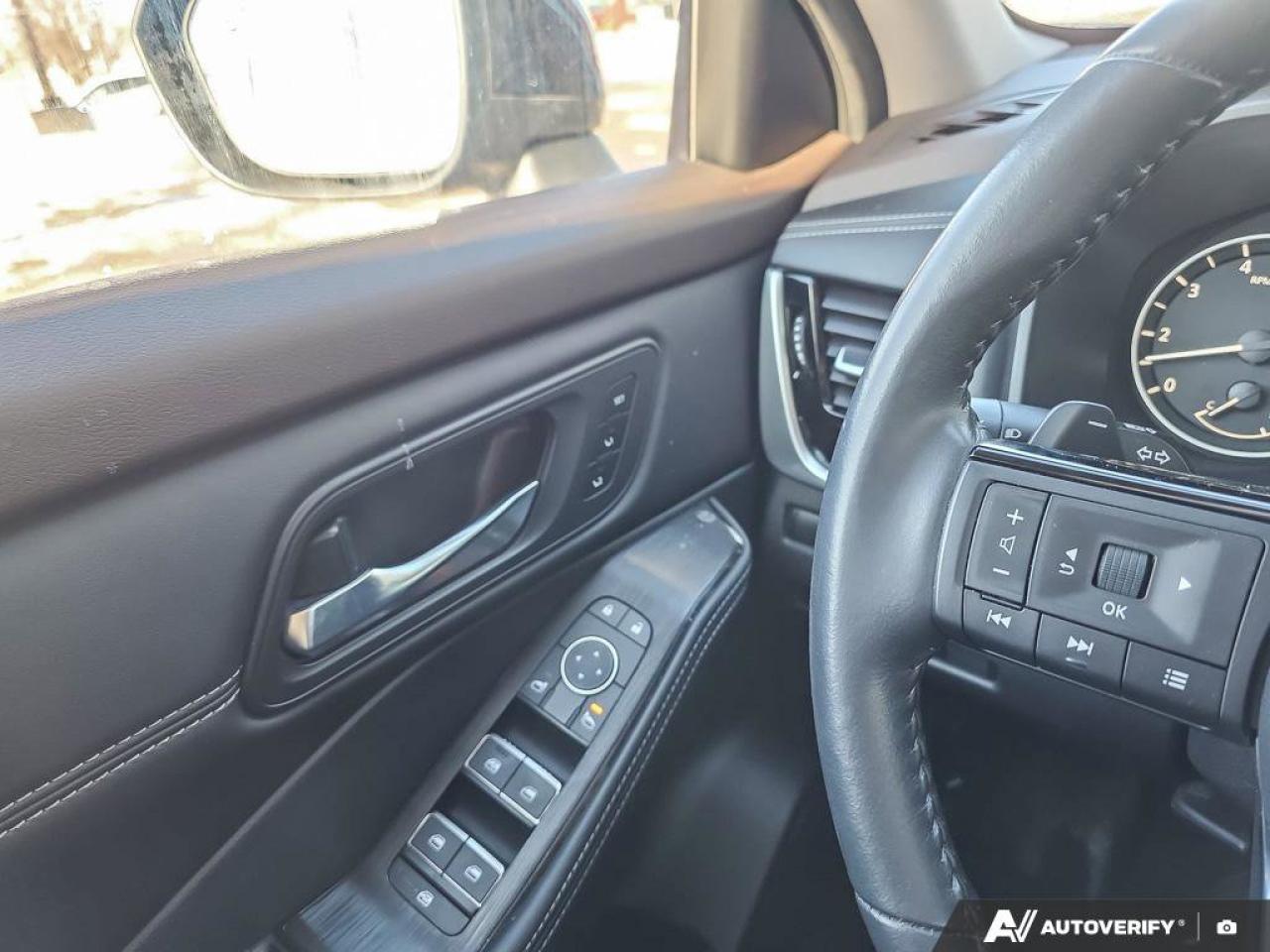 2023 Nissan Rogue SL AWD | Pro-Pilot | Leather | Apple Car Play | Photo