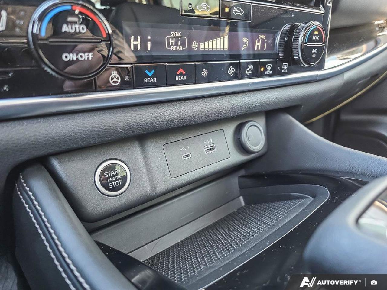 2023 Nissan Rogue SL AWD | Pro-Pilot | Leather | Apple Car Play | Photo