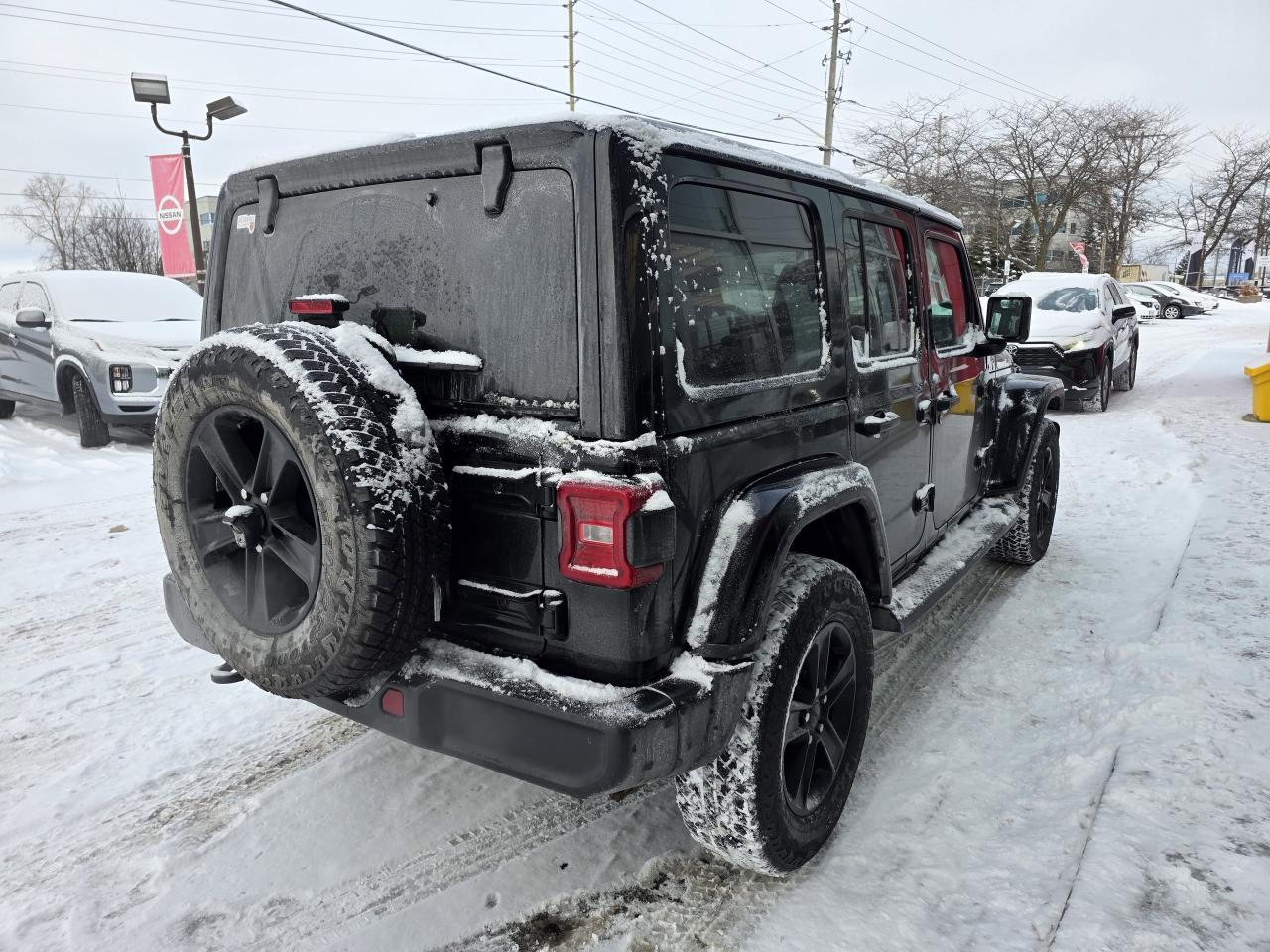 2023 Jeep Wrangler Sahara Altitude |  9-speaker Alpine premium audio | Apple Car Play | Photo4