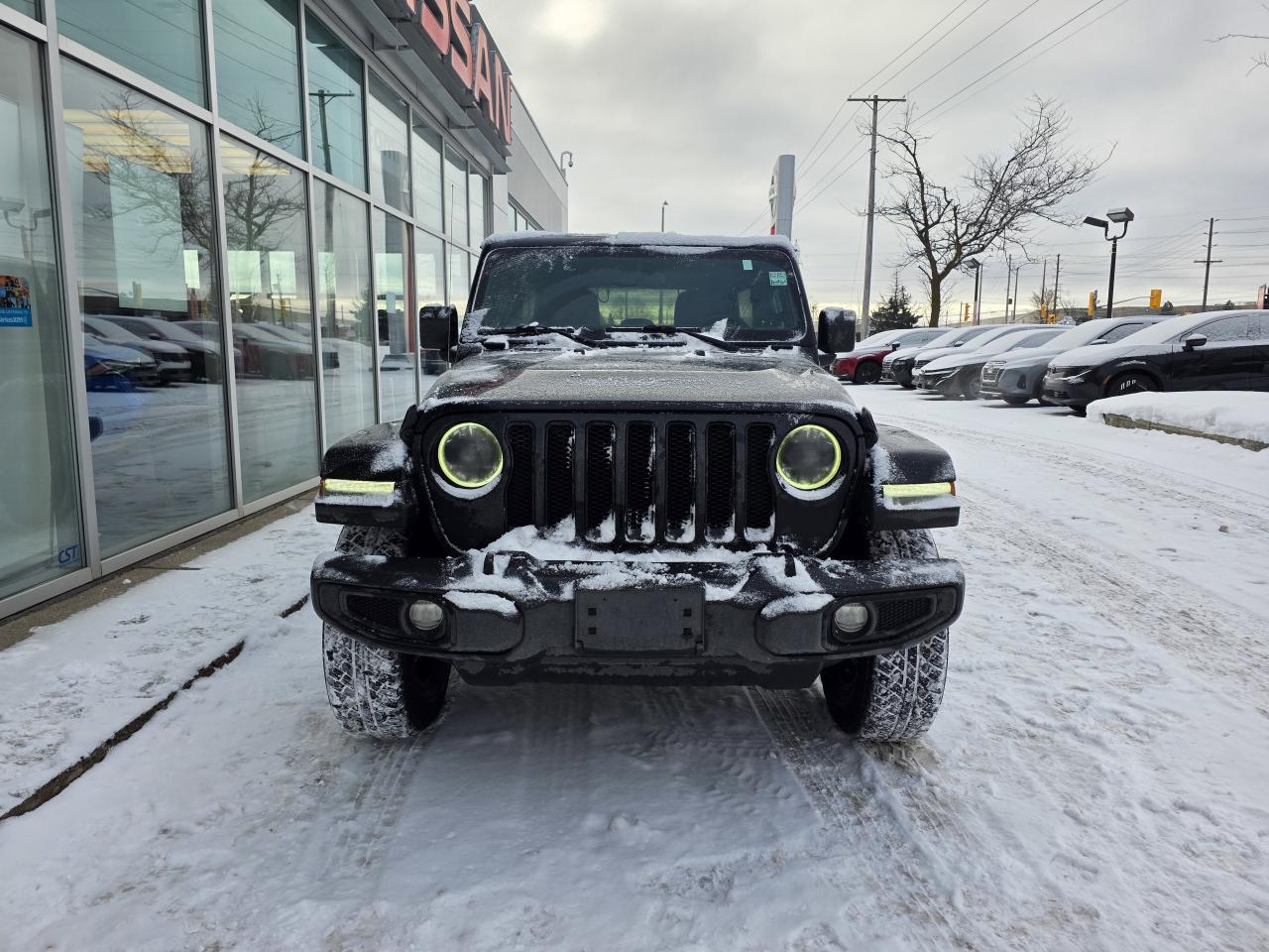 2023 Jeep Wrangler Sahara Altitude |  9-speaker Alpine premium audio | Apple Car Play | Photo2