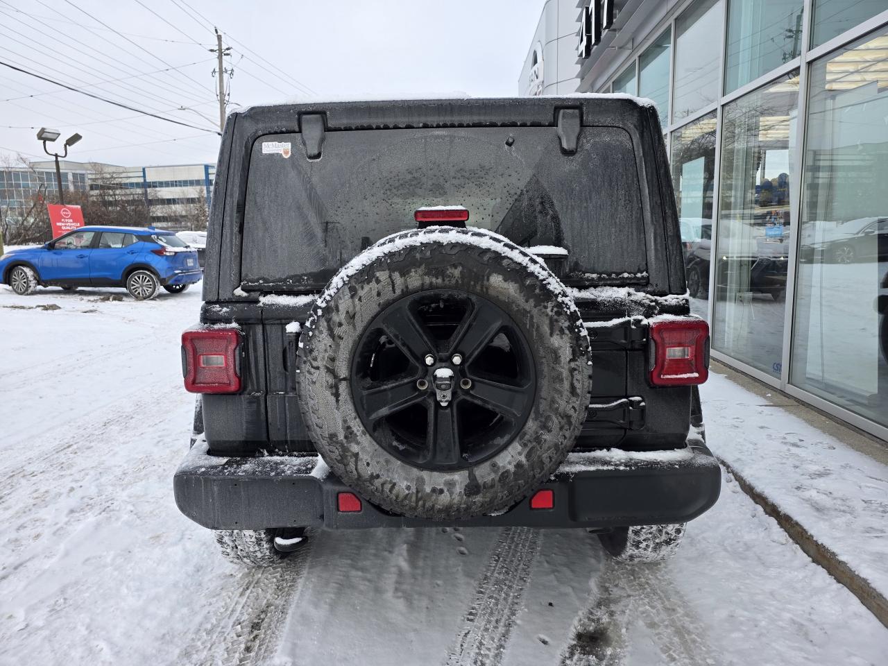 2023 Jeep Wrangler Sahara Altitude |  9-speaker Alpine premium audio | Apple Car Play | Photo