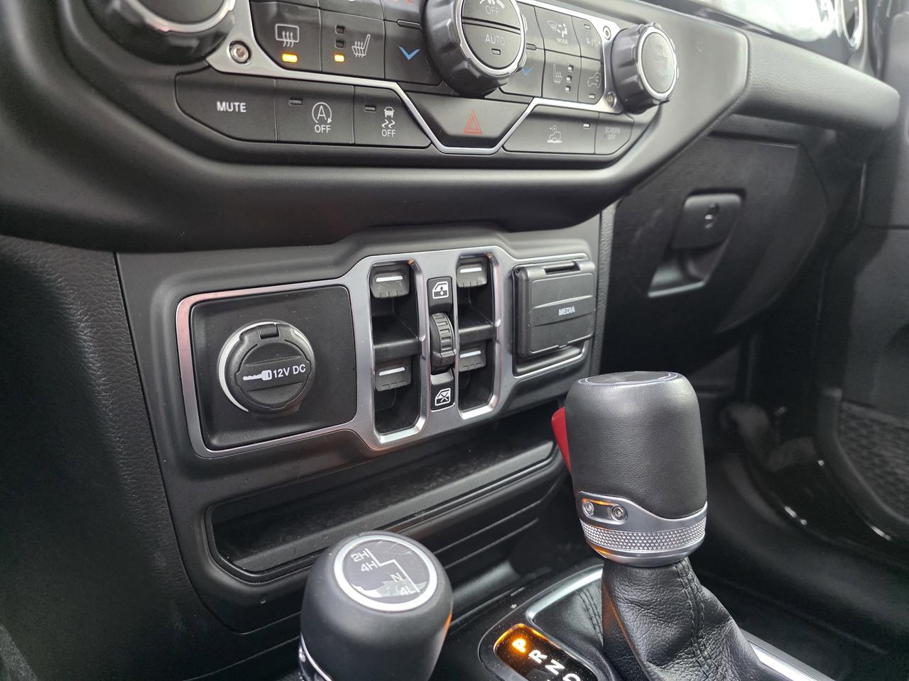 2023 Jeep Wrangler Sahara Altitude |  9-speaker Alpine premium audio | Apple Car Play | Photo