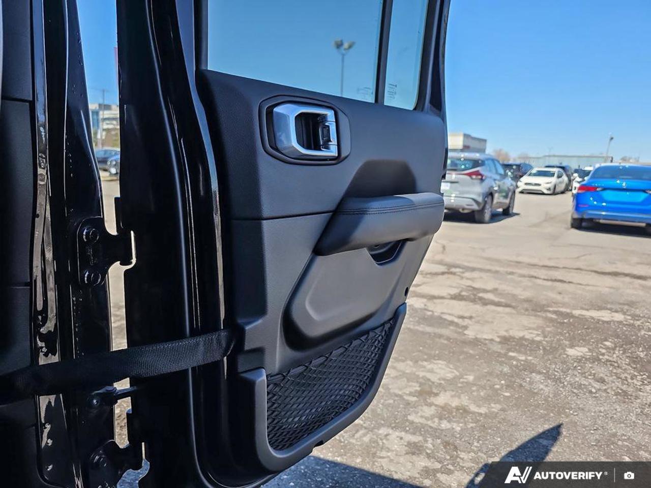 2023 Jeep Wrangler Sahara Altitude |  9-speaker Alpine premium audio | Apple Car Play | Photo