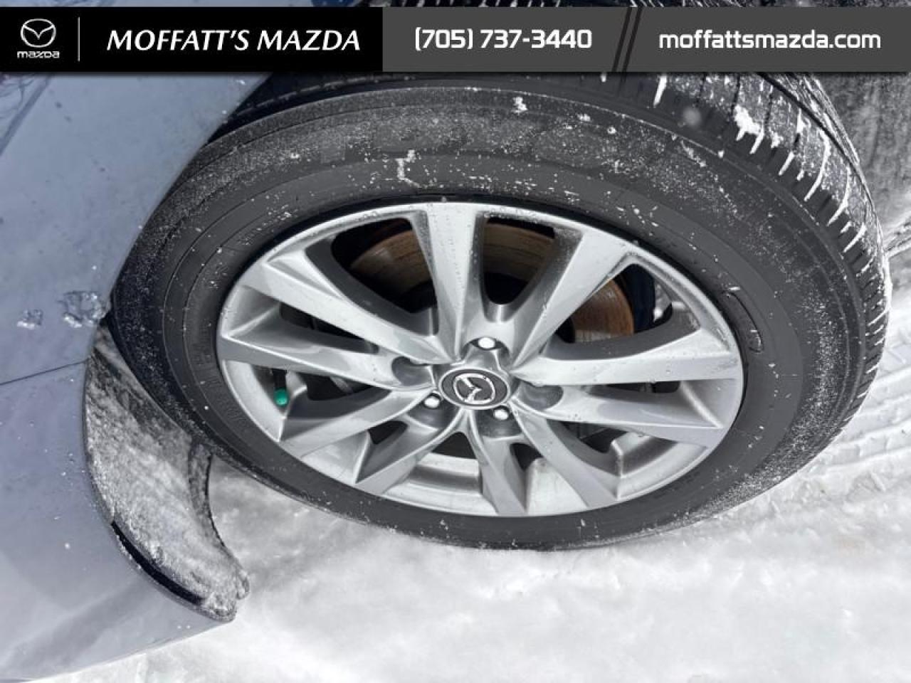 2023 Mazda MAZDA3 GS Photo